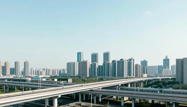域名维护:选型策略对电商运营性能的影响分析